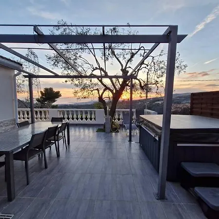 Vue Mer, Terrasse Et *