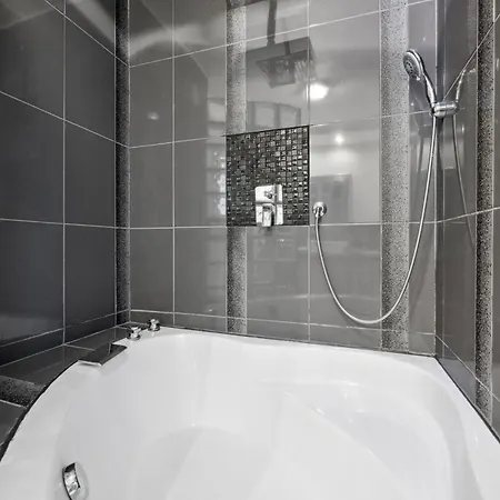 Vue Mer, Terrasse Et *